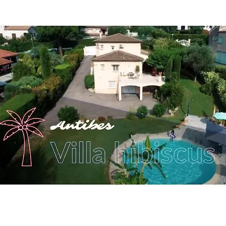 Hibiscus Villa *
