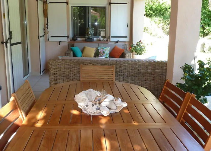 Villa Hibiscus