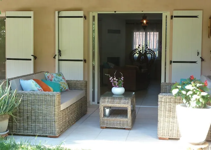 Villa Hibiscus *